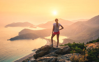 Create a Stunning Ecommerce Store