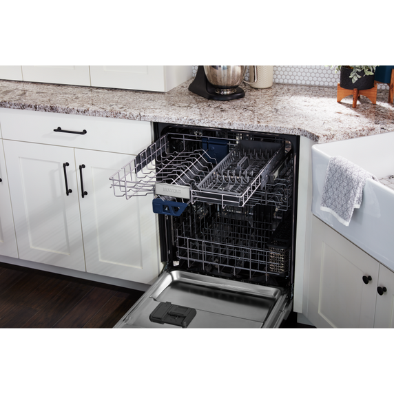 Maytag® Top control dishwasher with Third Level Rack and Dual Power Filtration MDB9959SKZ