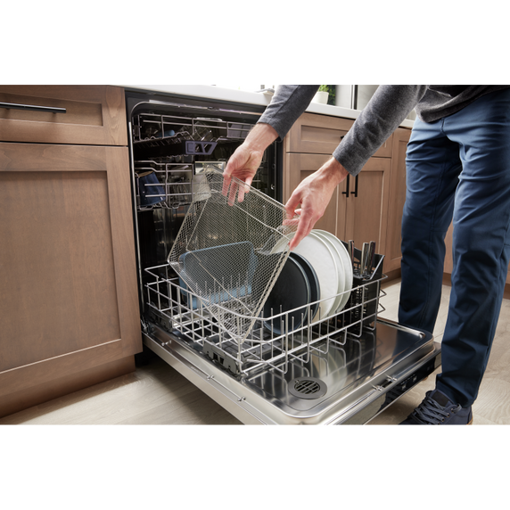 Maytag® Top control dishwasher with Third Level Rack and Dual Power Filtration MDB8959SKZ