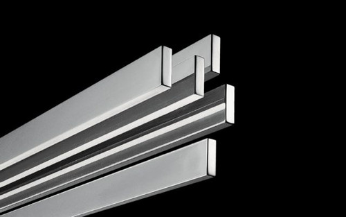 SV 9685870 | SV busbar E-Cu tin-plated, WH: 40 x 10 mm, L: 2400 mmImage_1