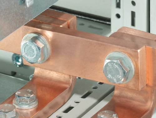 | Baying Bracket E-Cu, The PE/PEN combination, consisting of busbars, combination angles and baying brackets, supports type-tested configurations as per IEC 61 439-1., Image_1