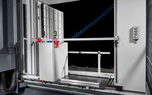 AS 4055953 | This machine equipment with extended support surface enables machining of cubes up to max. 2000 mm depth. This ensures that non-dismountable enclosures can also be processed at the Perforex Milling Terminal MT.Image_2