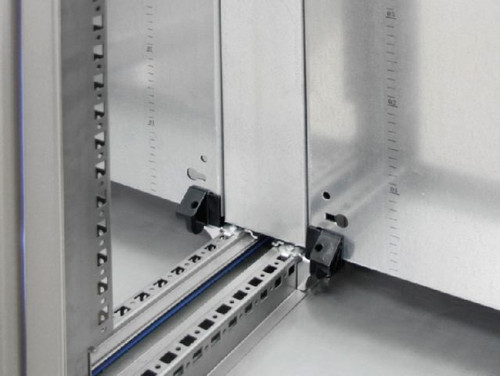 HD 4000508 | Mounting plates spacer for large enclosure HD, For a continuous mounting surface in bayed suites where the mounting plate is set forward., Carbon steel, 2 mm, Zinc-plated, Assembly components, 83024200, 1 pc(s)., 5.5, 6, Image_1