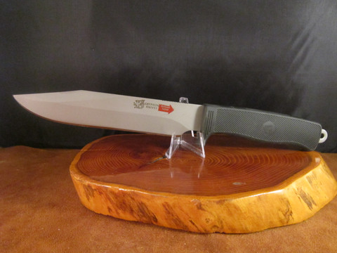 Gryphon Knives
