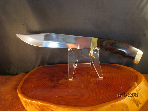 Kershaw logo side of the 4071 Texas 7.5" Bowie Knife