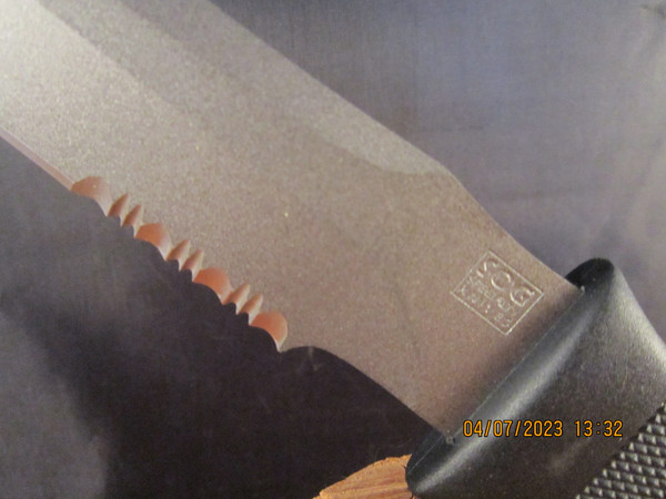 Excellent SOG Seal Team 2000 knife, Seki- Kydex sheath 0323