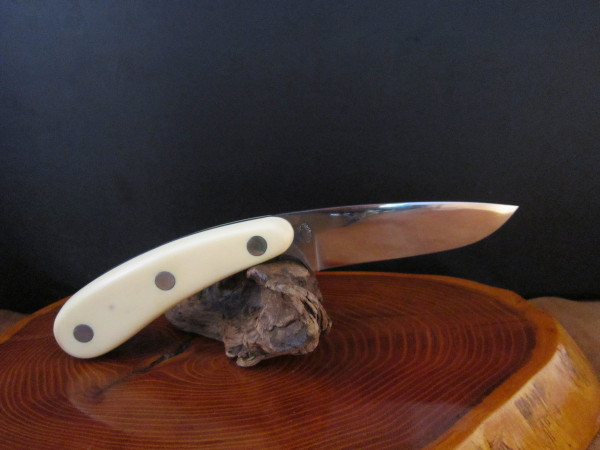 Frontier Imperial 432 Drop Point Skinner