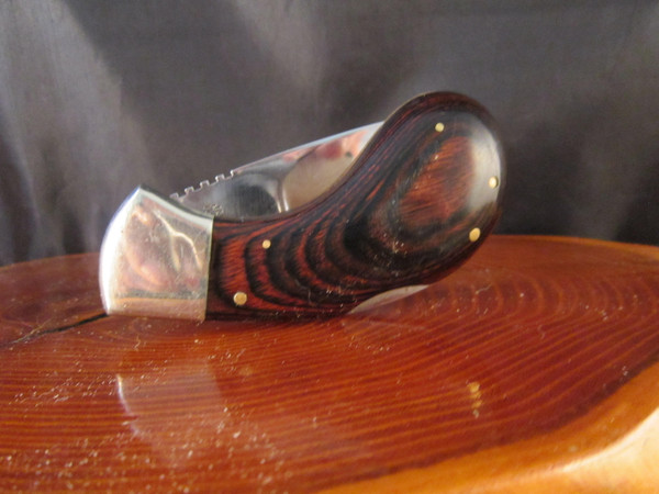 Vtg. Ezplorer 11-445 Big Paw Knife