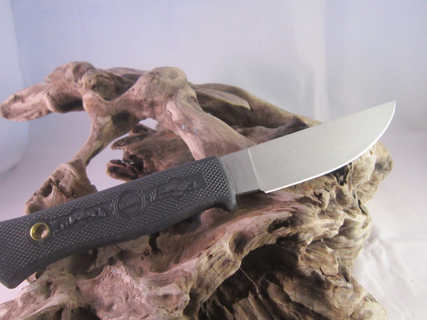 Marbles USA Plainsman Knife with Nylon Sheath