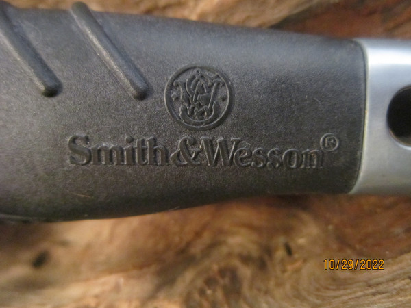 1995 SW 980 Large Hunting Knife