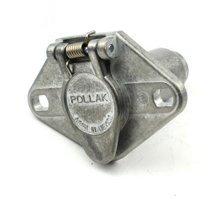PO-11-609-EP 6WAY CONNECTOR SOCKET COVERED BACK PACKAGED