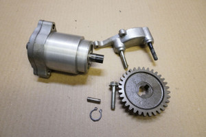 Oil pump - Τρομπα λαδιου κινητηρα GSXR400 1988