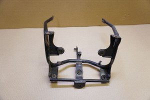 Headlight mount - Βαση μπροστινου φαναριου FZ250 PHAZER