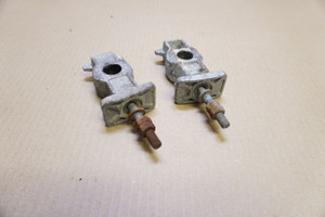 Set of rear chain adjusters - Ρυθμιστες αλυσιδας FZ250 PHAZER