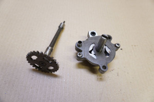 Oil pump - Τρομπα λαδιου κινητηρα FZ250 PHAZER