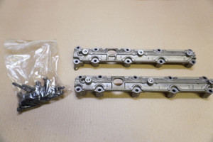 Set of camshaft holders - Βασεις εκκεντροφορων GSXR1000 K1