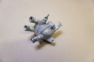 Thermostat housing - Βαση θερμοστατη XLV600 TRANSALP