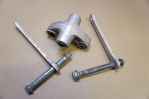 Rear shock linkage - Μοχλικο πισω αναρτησης GSXR750 K1