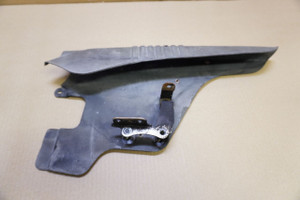 Rear chainguard - Προστατευτικο αλυσιδας KMX200
