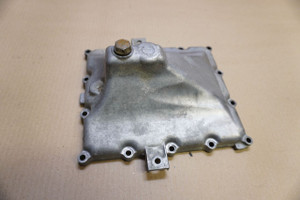 Oil sump - Ελαιολεκανη κινητηρα GSXR750 K1