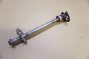 Rear wheel axle - Αξονας πισω τροχου XRV750 RD04