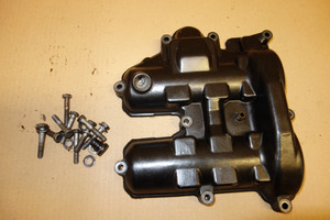 Cylinder head cover -  Καπακι κεφαλης PEGASO 650ie