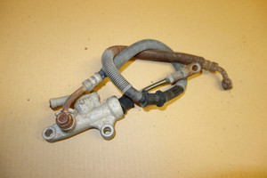 Rear brake master cylinder - Πισω τρομπα φρενου TZR250 3MA