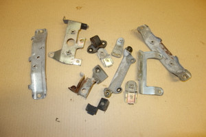 Set of frame brackets - Βασεις πλαισιου  GSXR400 1988