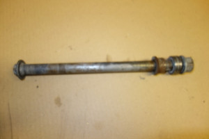 Rear wheel axle - Αξονας πισω τροχου  AX-1 250