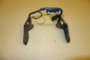 Headlight bracket - Βαση φαναριου XT250