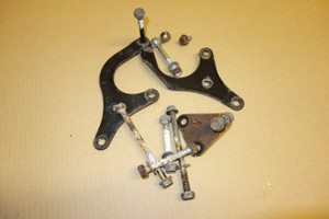 Set of engine mounts - Βασεις κινητηρα SR125