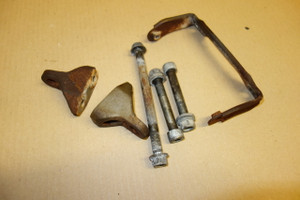 Set of engine mounts - Βασεις κινητηρα GSF400 BANDIT