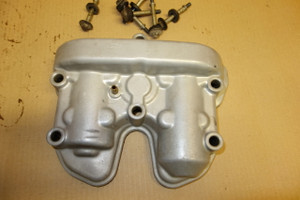 Cylinder head cover - Καπακι κεφαλης κινητηρα   F650 FUNDURO