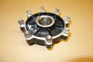 Sprocket carrier  - Γραναζιερα KLE500