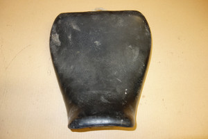 Front seat- Μπροστινη σελα FZR250 3LN