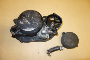 Clutch cover - Καπακι καμπανας DT50 LC