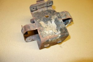 Battery mount - Βαση μπαταριας CB175