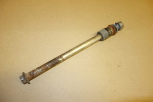 Rear wheel axle - Αξονας πισω τροχου FT500