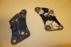 Set of exhaust mounts - Βασεις εξατμισεων CM200T