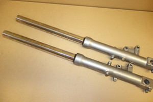 Set of front forks - Μπροστινα καλαμια ZZR600