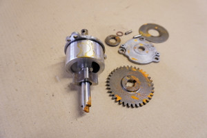 Oil pump - Τρομπα λαδιου ZZR600