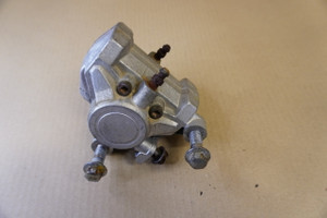 Rear brake caliper - Πισω δαγκανα φρενου FZ400 46X