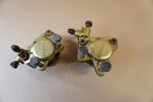 Set of brake calipers - Δαγκανες φρενων AEROX 50