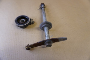 Front wheel axle - Αξονας μπροστινου τροχου KLR 650
