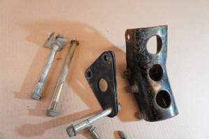 Set of engine mounts - Βασεις κινητηρα CB450 N