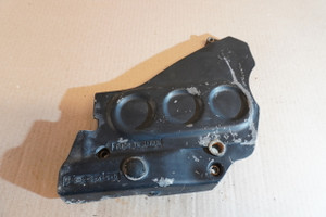 Front sprocket cover - Καπακι γραναζιου FZ400 46X