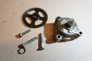 Oil pump - Τρομπα λαδιου FZ400 46X