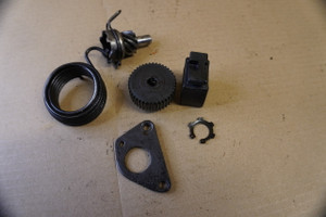 Set of various engine parts - Διαφορα ανταλλακτικα κινητηρα  GILERA RUNNER SP