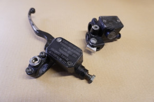 Set of brake  master cylinders -  Τρομπες φρενων GILERA RUNNER SP