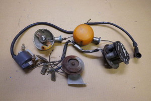 Set of various parts - Διαφορα ανταλλακτικα YB100 Set of various parts - Διαφορα ανταλλακτικα YB100